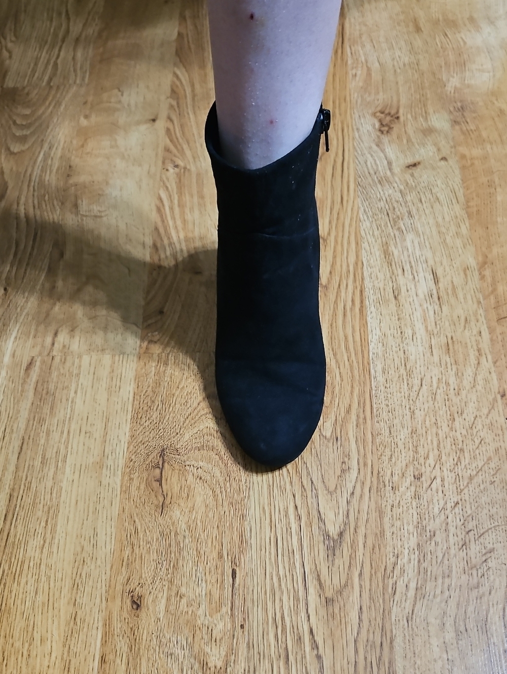 Christian Siriano Black Suede-Look Ankle Booties with Side Zip - Picture 4 of 8